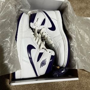 2021 Women’s Air Jordan 1 High OG 'Court Purple' size 7